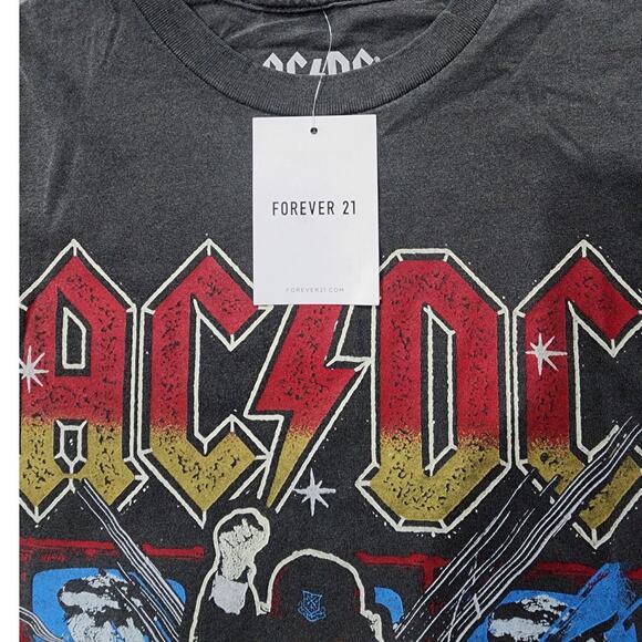 NEW S/M Forever 21 ACDC Charcoal Gray Crop Graphic Band Tee Women Size Small/Med - Picture 3 of 7